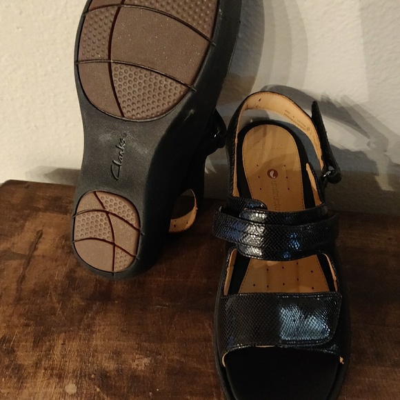 COPY - Clark's sandals - Picture 2 of 6